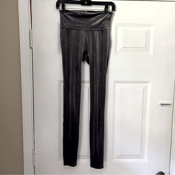 Spanx velvet leggings - Picture 3 of 7